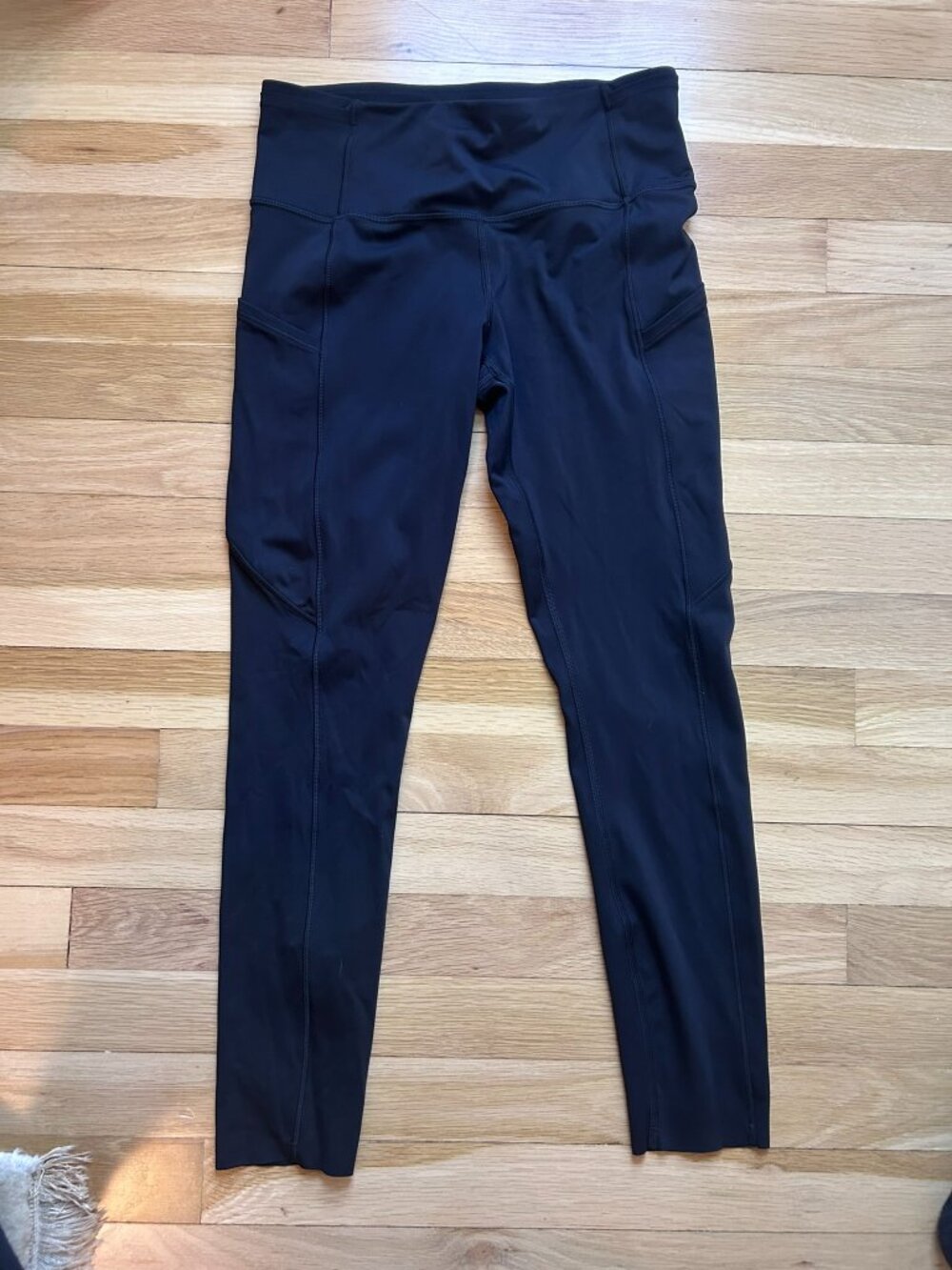 Lululemon Fast and Free leggings, size 6, black